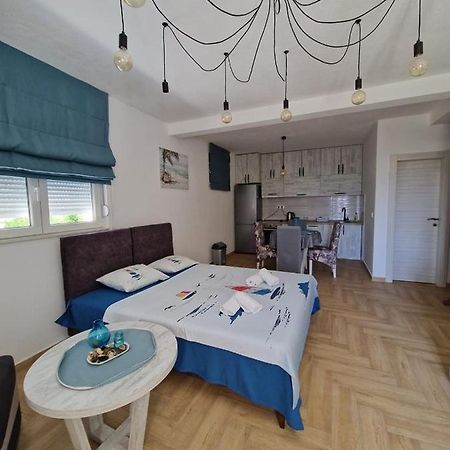 Studio Apartman Happy Home Тиват Экстерьер фото
