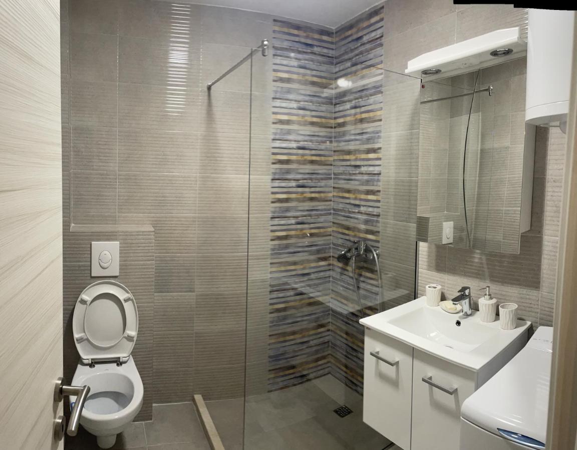 Studio Apartman Happy Home Тиват Экстерьер фото