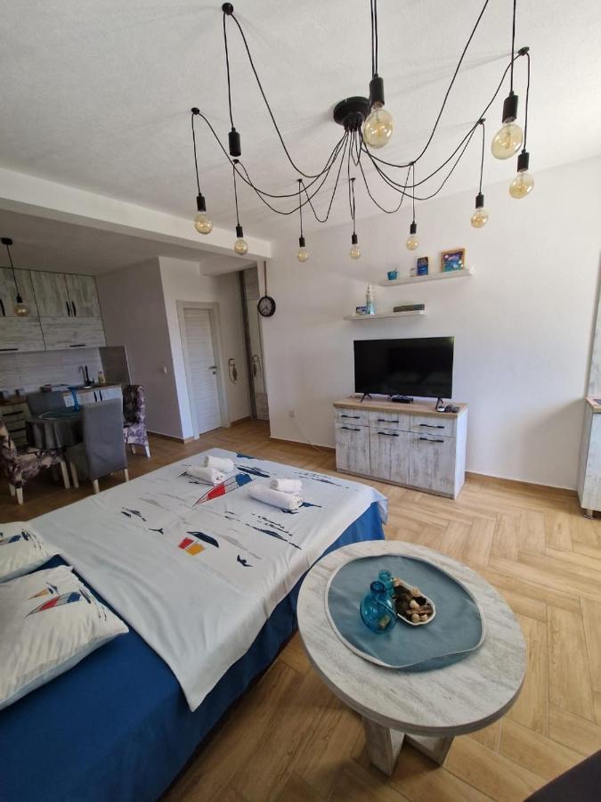 Studio Apartman Happy Home Тиват Экстерьер фото
